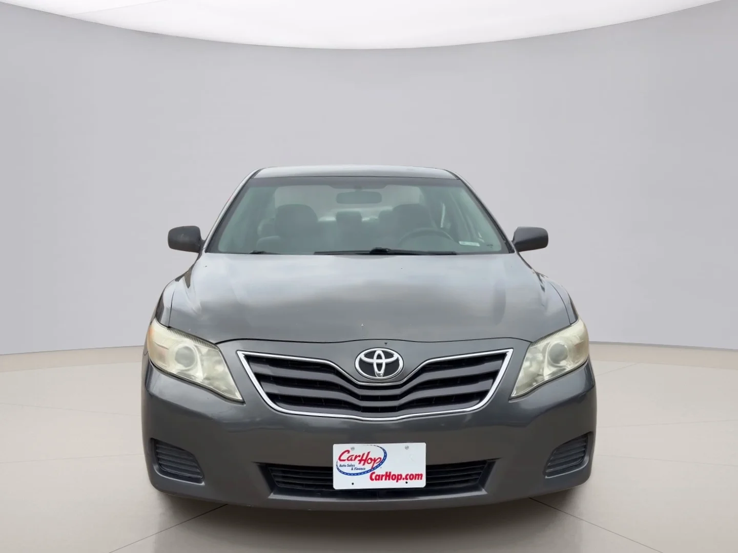 Used 2011 Gray Toyota LE image 8