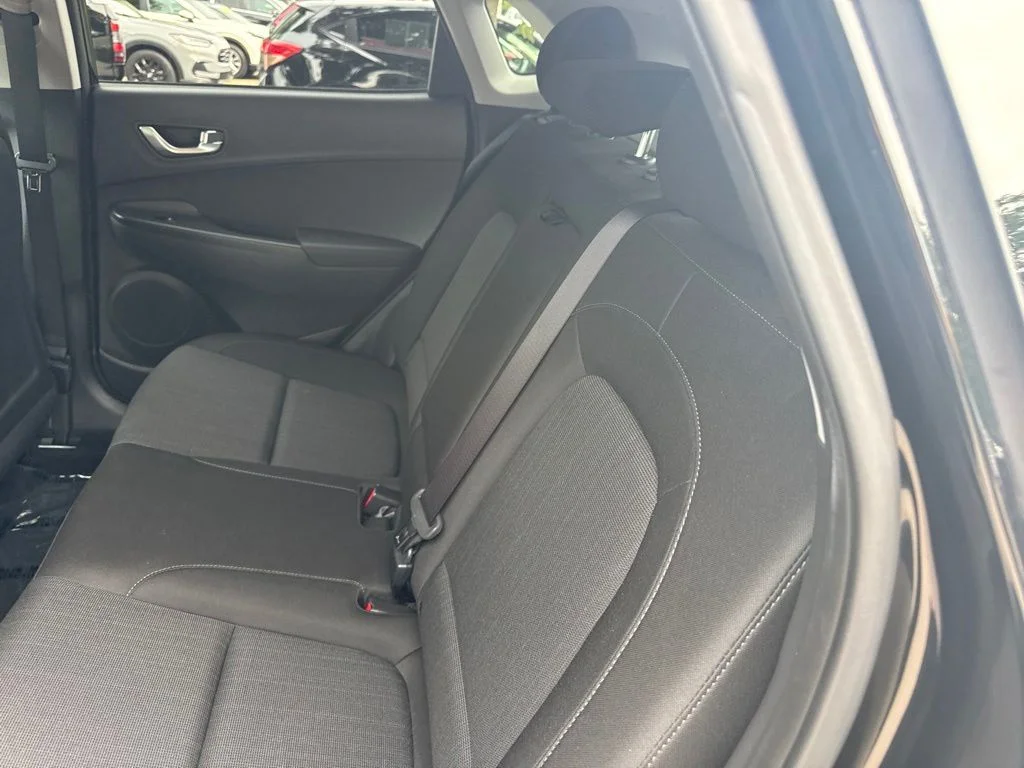 Used 2023 Abyss Black Hyundai SEL image 14