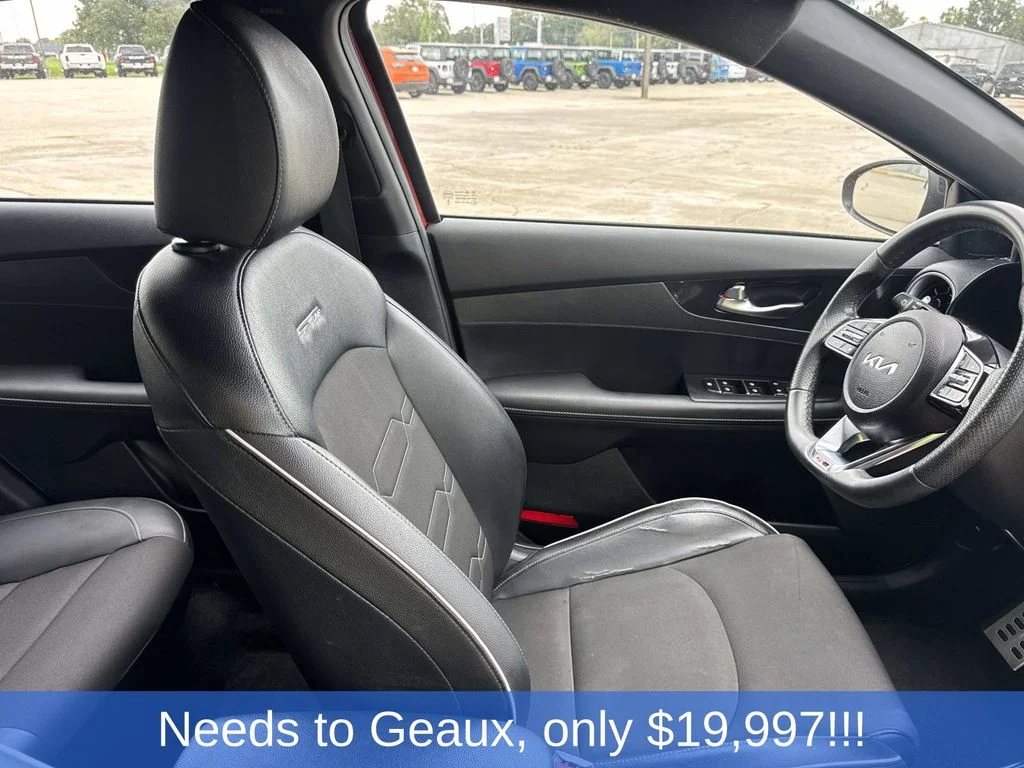 Used 2023 Red Kia GT-Line image 27