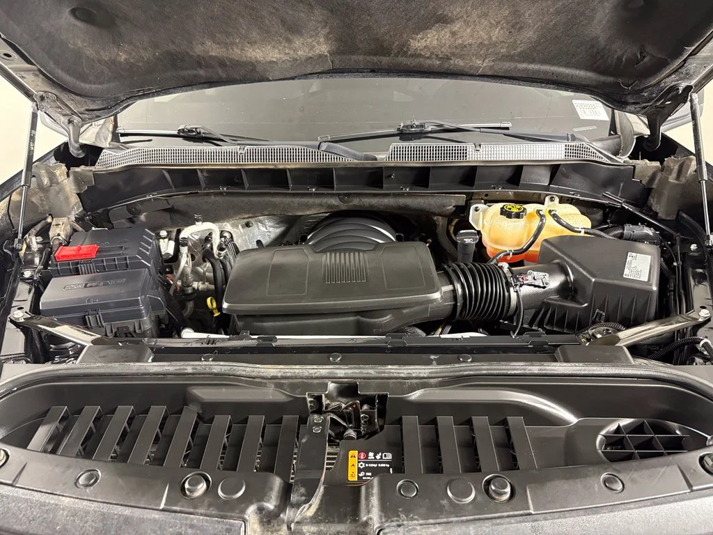 Used 2021 Black Chevrolet RST image 47