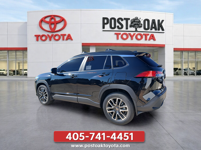 New 2026 Jet Black Toyota XLE image 4