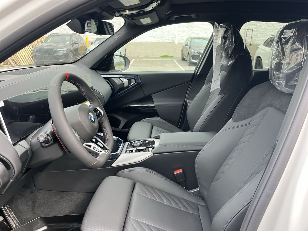Used 2026 White BMW M50 xDrive image 11