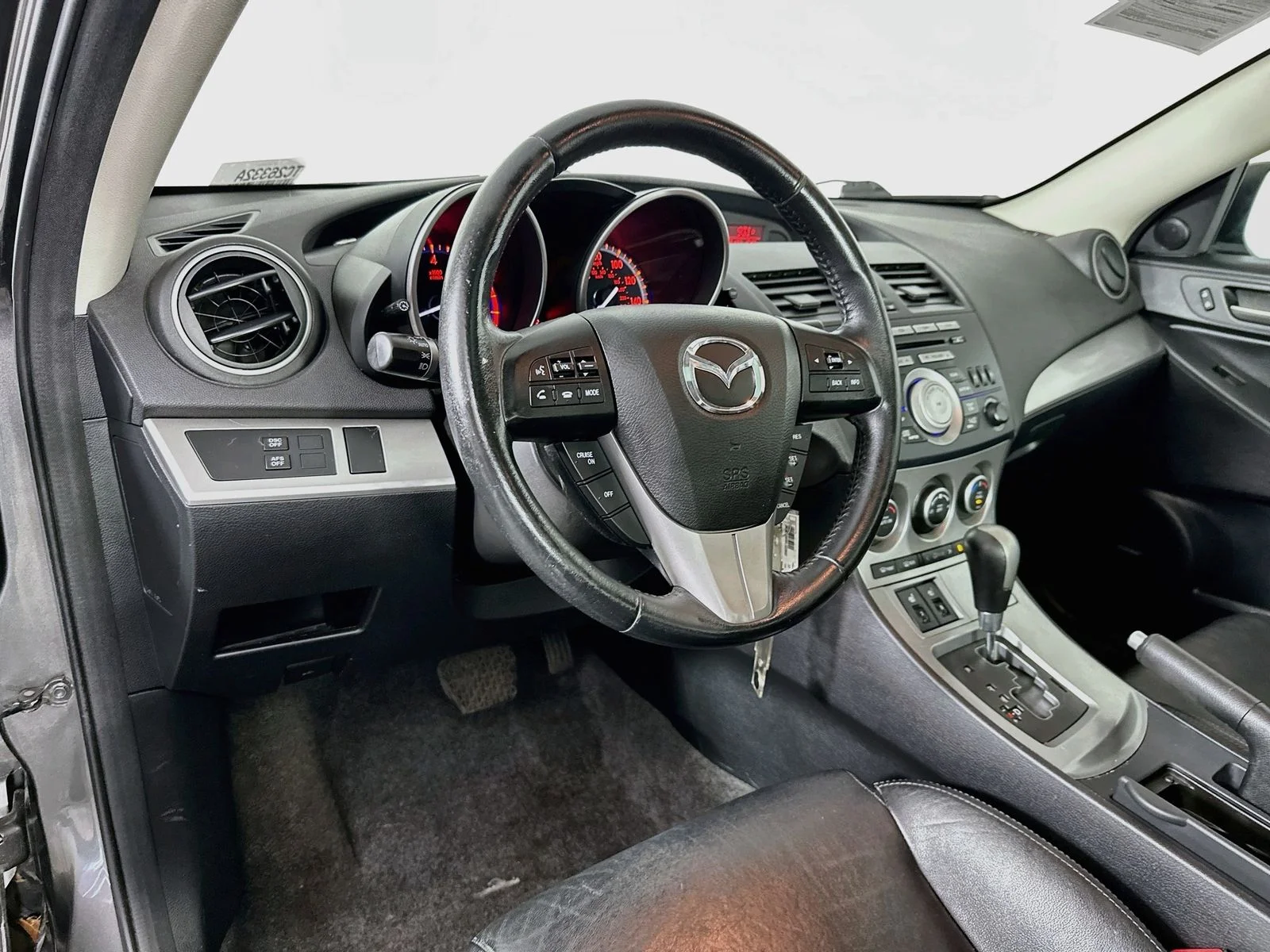 Used 2010 Graphite Mica Mazda s Grand Touring image 9