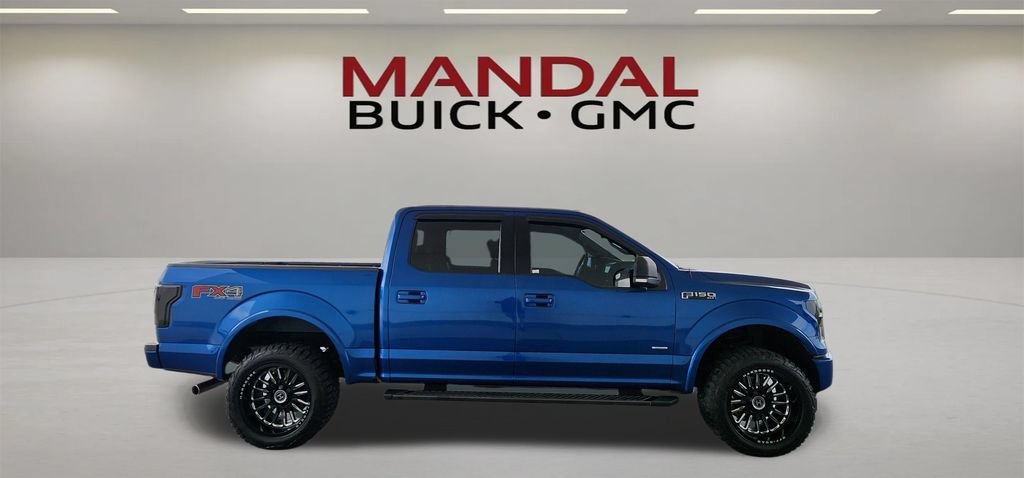 Used 2017 Lightning Blue Ford XL image 4