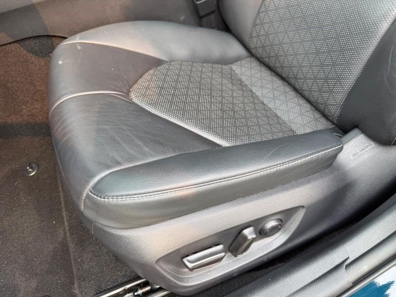 Used 2019 Aqua Toyota XSE image 17