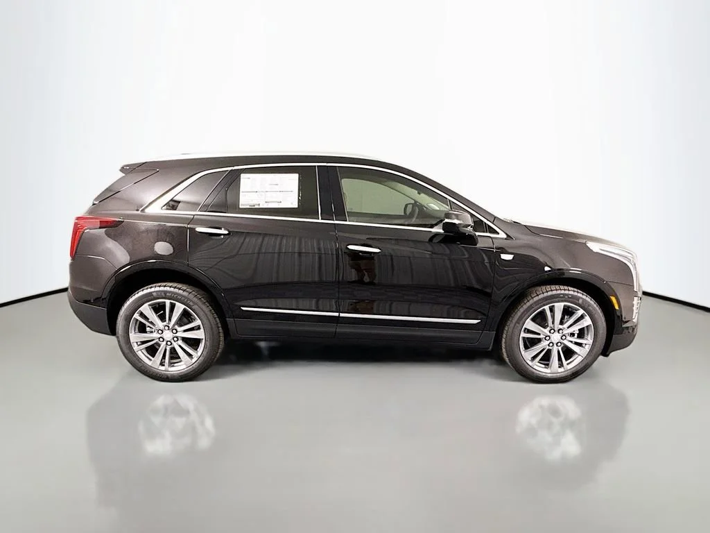 2025 Cadillac XT5 Premium Luxury - Photo 8