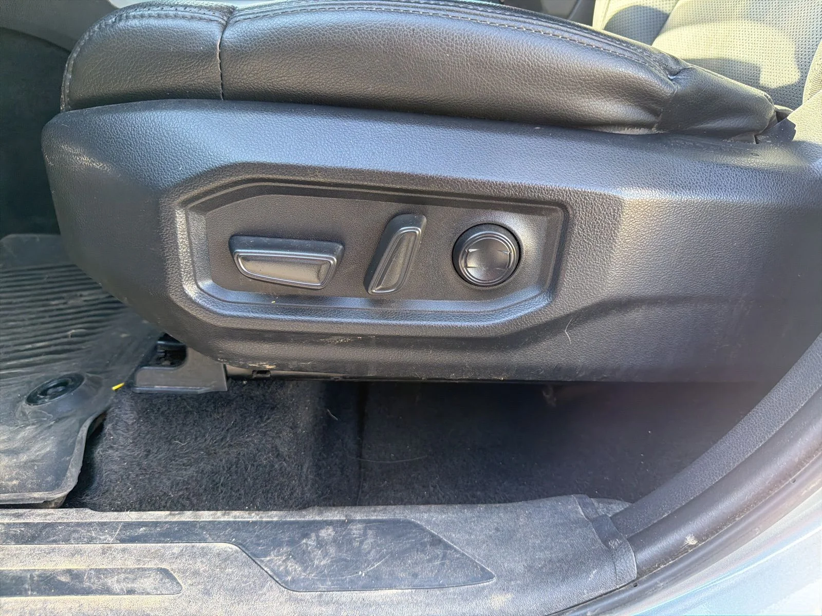 Used 2025 Celestial Silver Metallic Toyota SR5 image 14