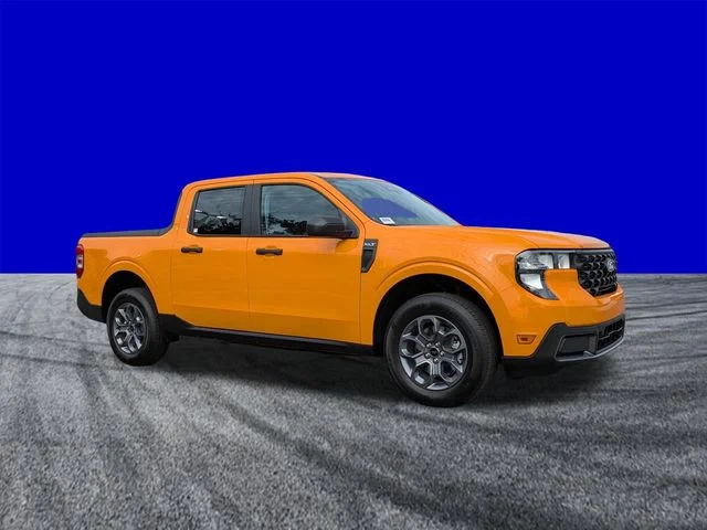 New 2026 Orange Fury Metallic Tri-Coat Ford XLT image 2