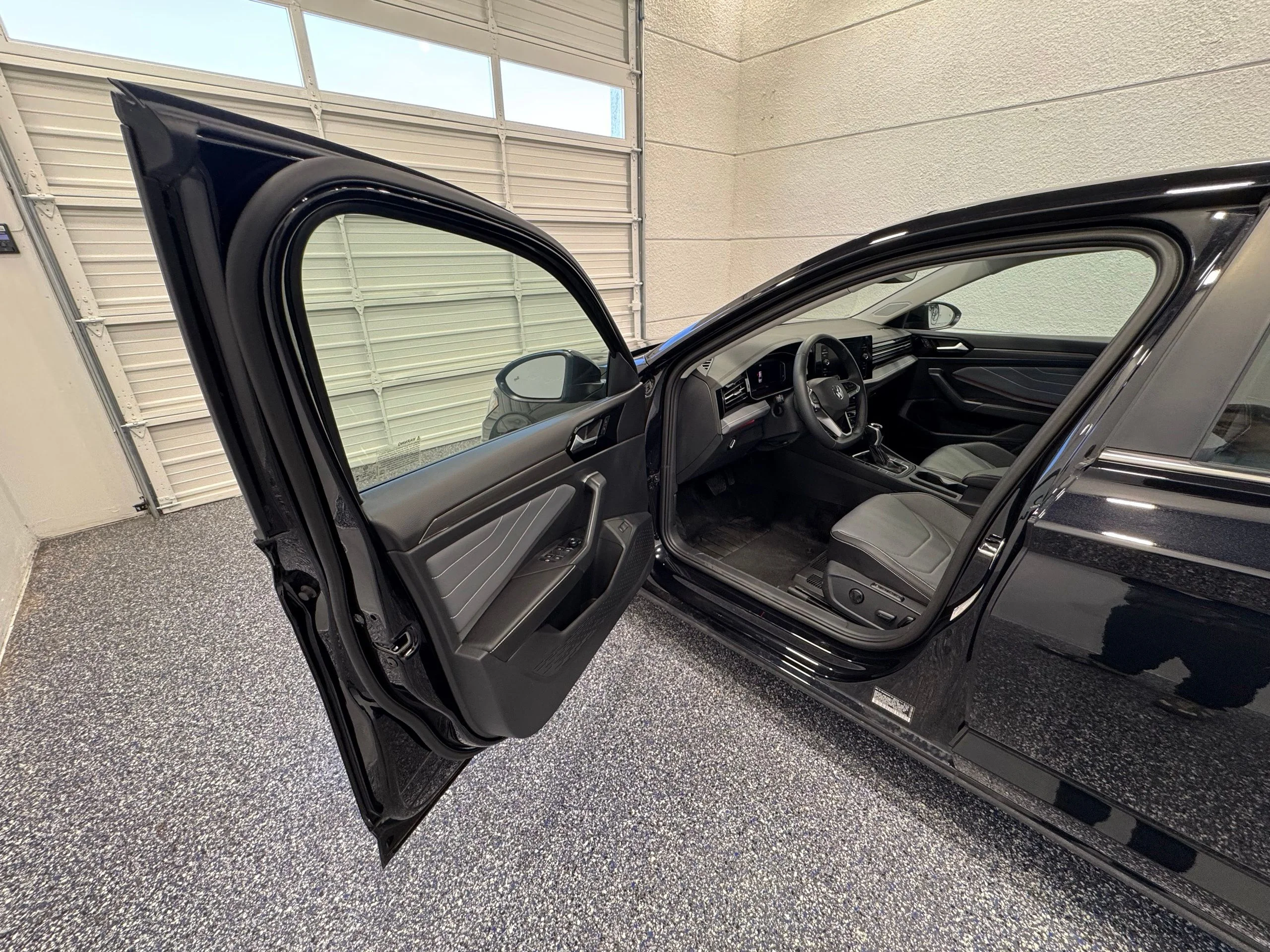 Used 2026 Black Volkswagen 1.5T SEL image 22