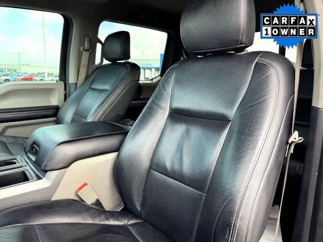 Used 2020 Black Ford XLT image 12