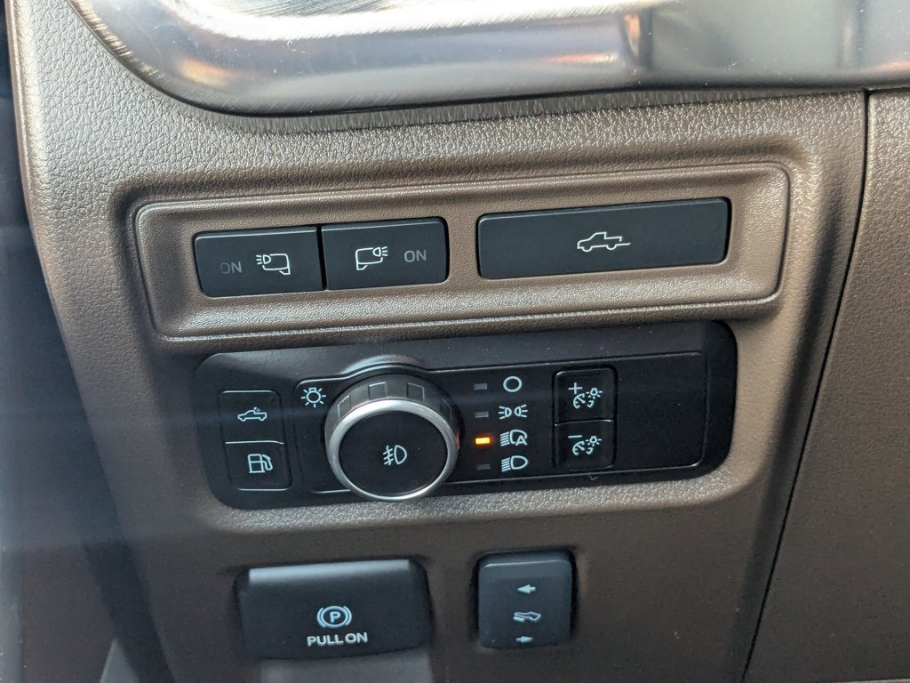 Used 2024  Ford King Ranch image 22