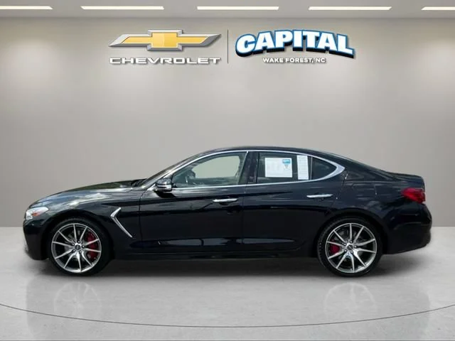 Used 2021 Black Genesis 3.3T RWD image 2