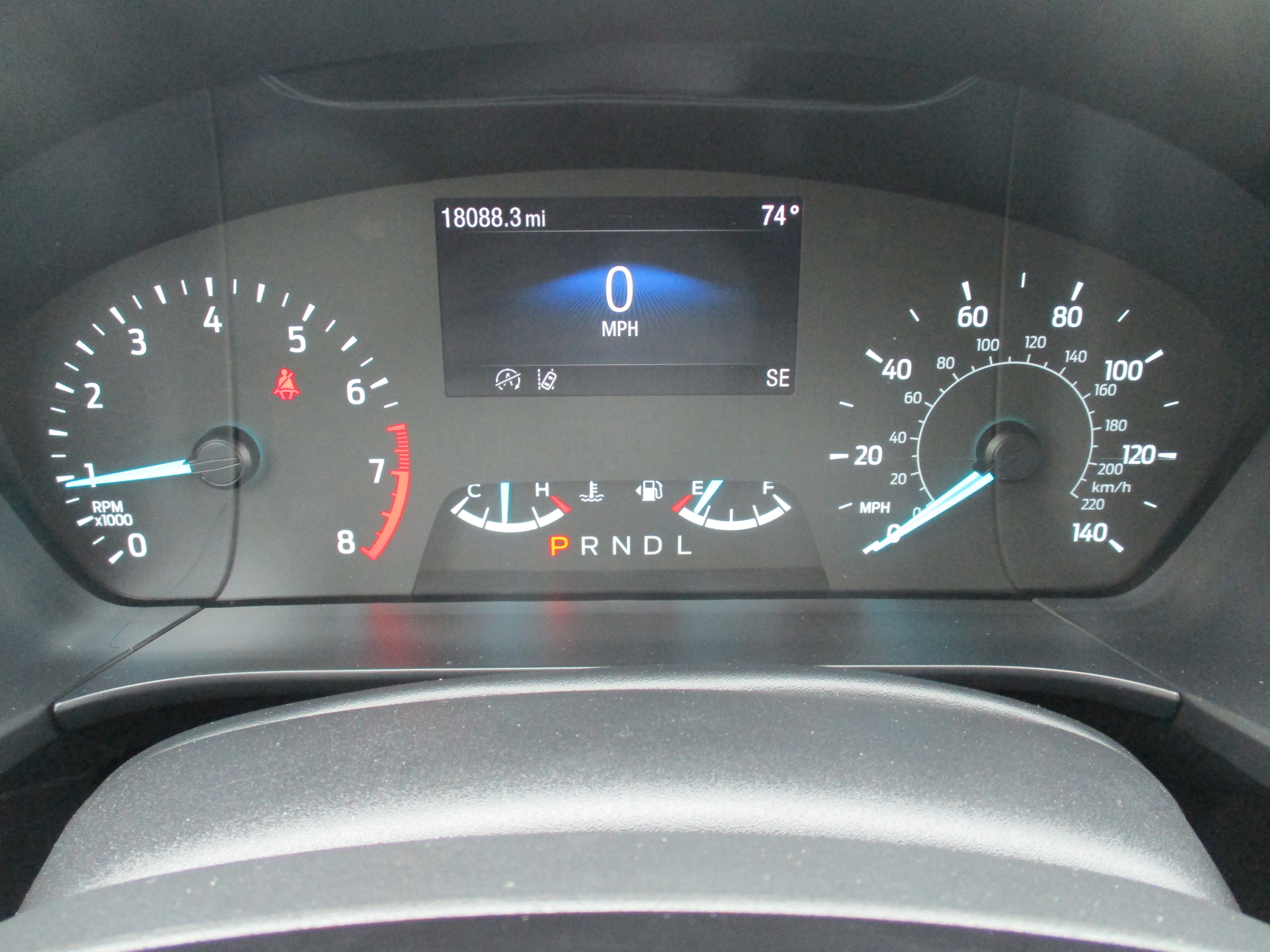 Used 2022 Rapid Red Metallic Tinted Clearcoat Ford SE image 13