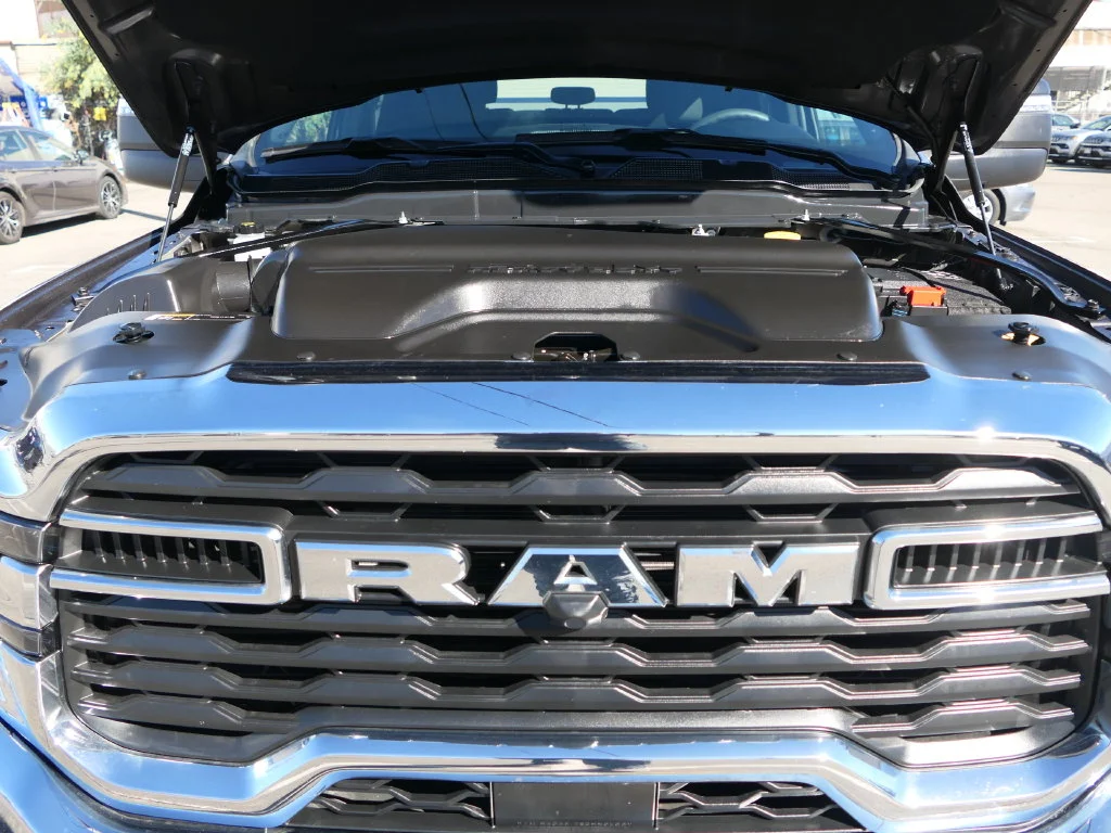 Certified Used 2026 Crystal Metallic Ram Big Horn image 29