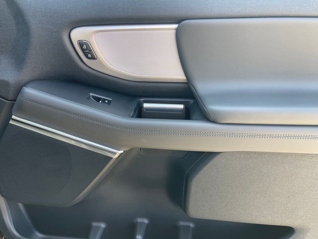 New 2026 Dark Matter Gray Metallic Ford Active image 18