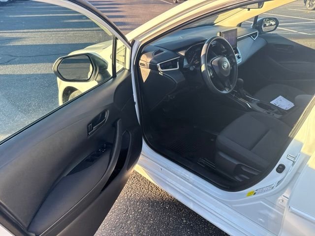 Certified Used 2024 Ice Toyota LE image 16