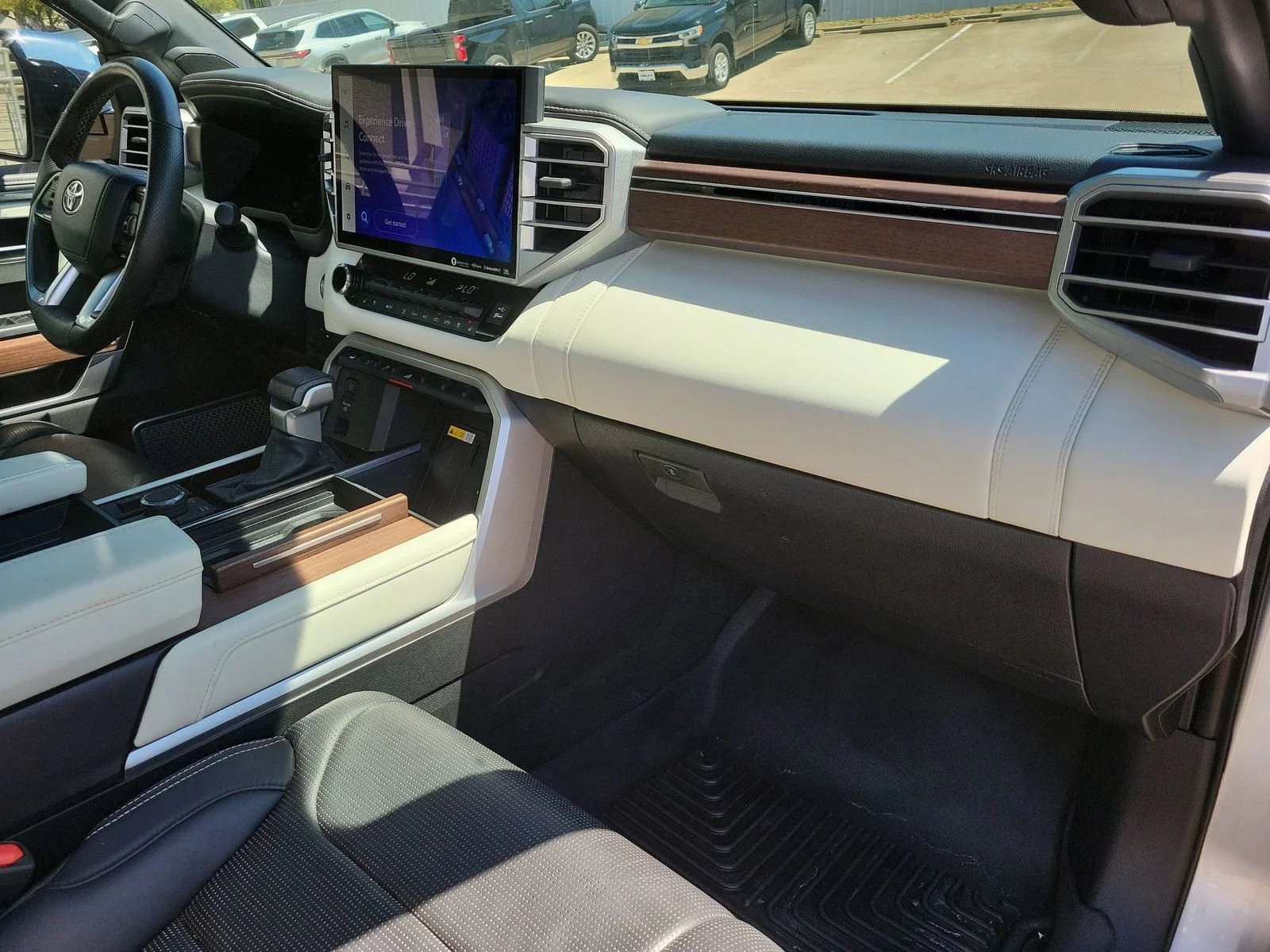 2023 Toyota Tundra Capstone - Photo 29
