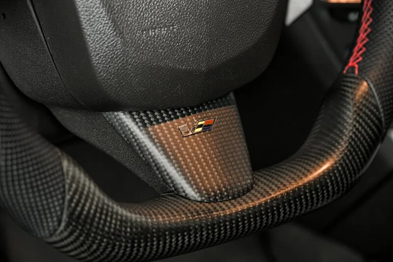 Used 2014 Black Diamond Tricoat Cadillac  image 21