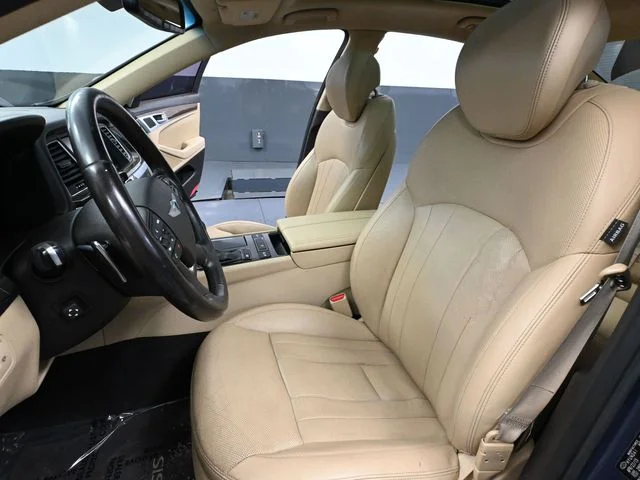 2015 Hyundai Genesis Base - Photo 26