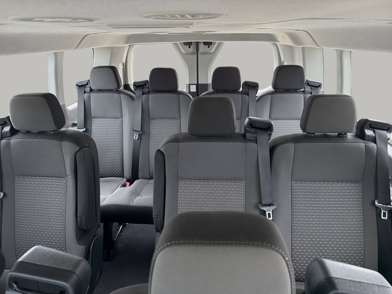 Used 2024 Oxford White Ford XLT image 17