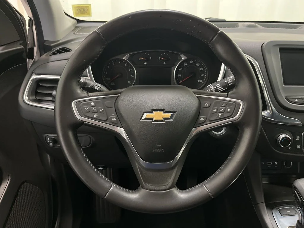 Used 2022 Silver Chevrolet LT image 5