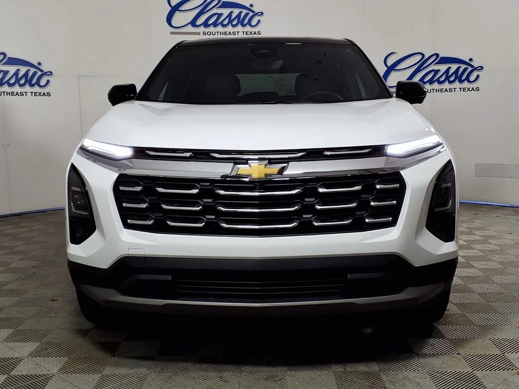 New 2026 Summit White Chevrolet LT image 3