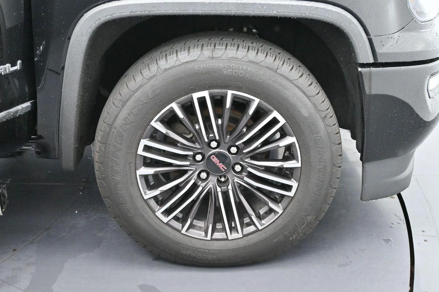 Used 2017 ONYX BLACK GMC Denali image 32