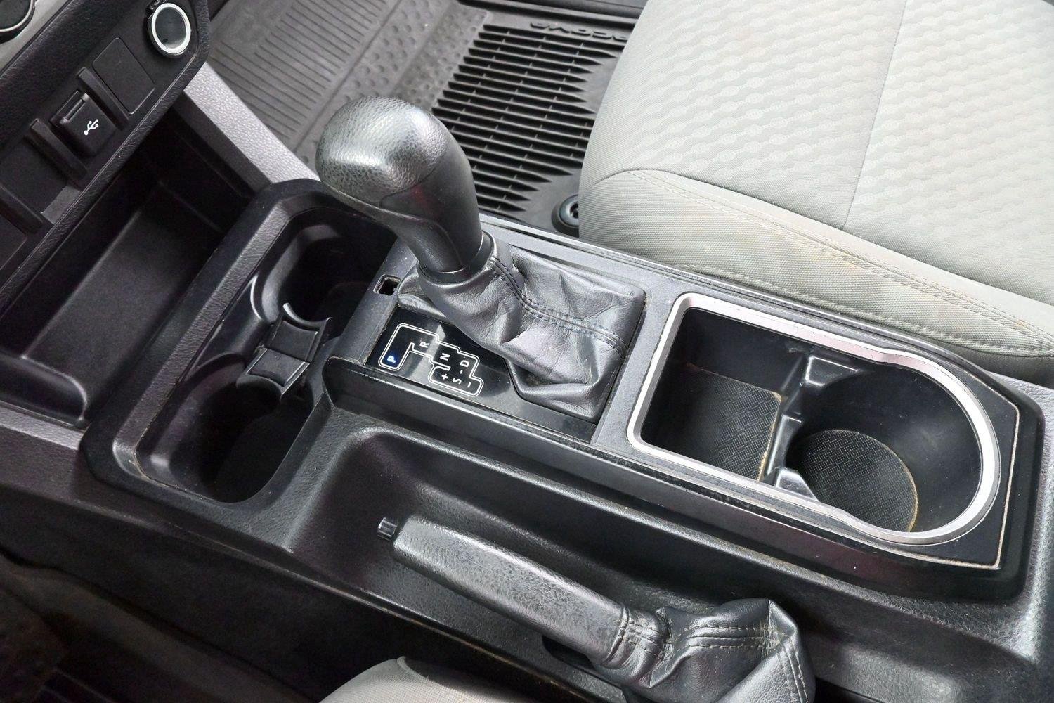 Used 2022 Midnight Black Metallic Toyota SR image 22
