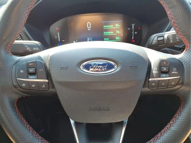 Used 2025  Ford ST-Line Select image 12