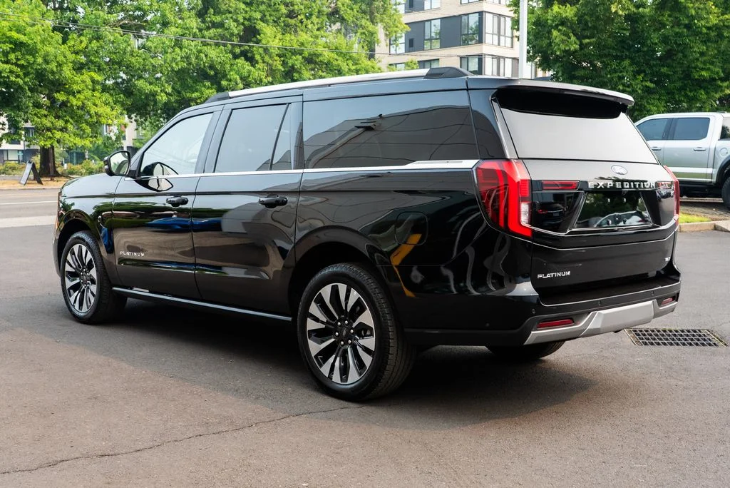 Used 2025 Black Ford Platinum image 4