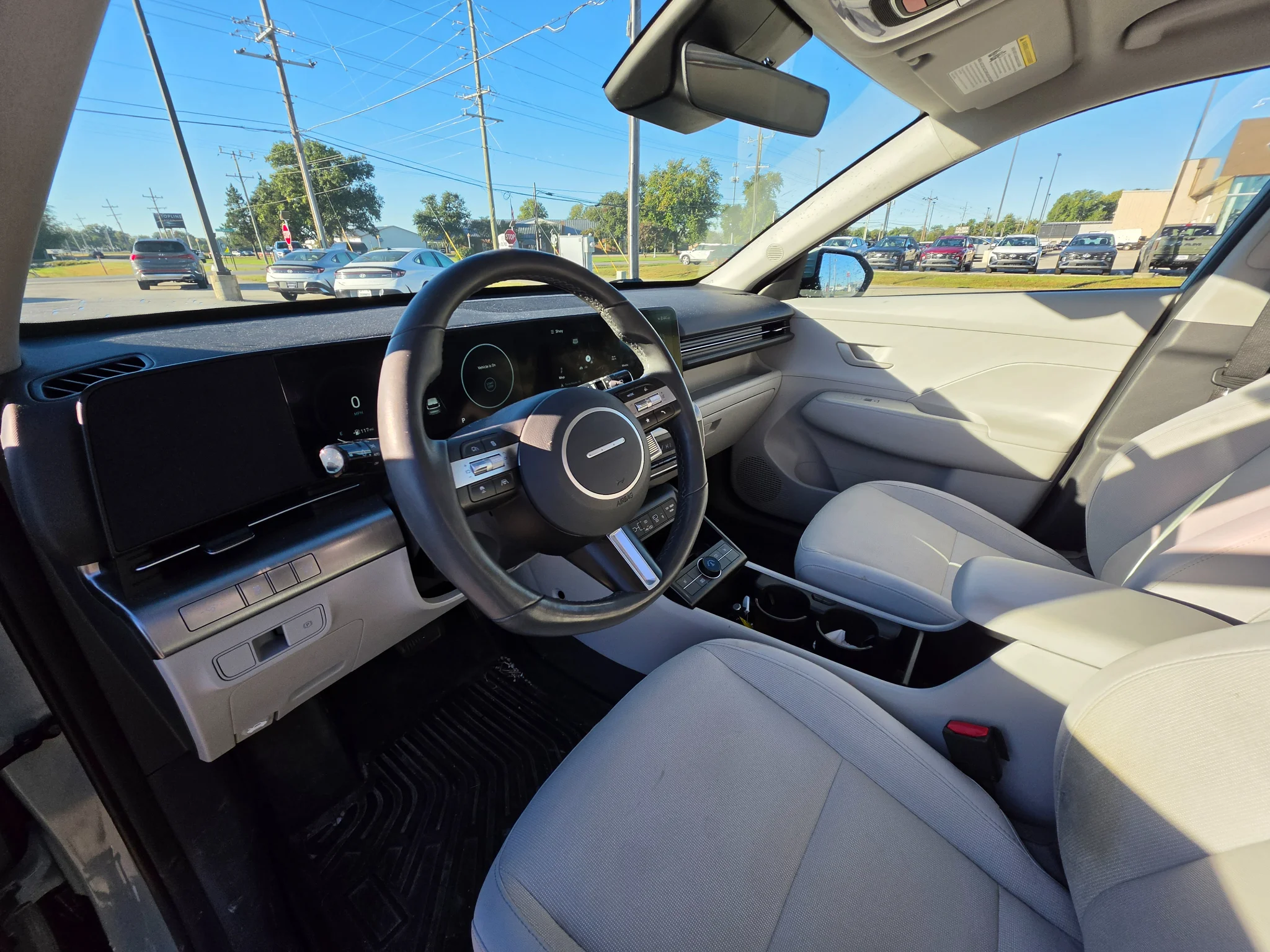 Used 2024 Mirage Green Hyundai SEL image 13