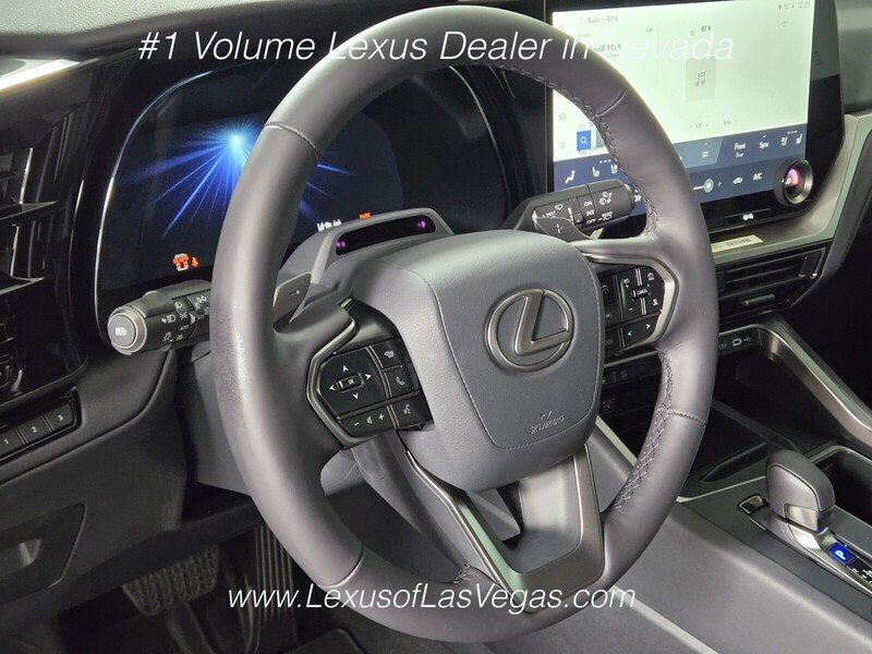 New 2026 Wind Chill Pearl Lexus PREMIUM AWD image 17