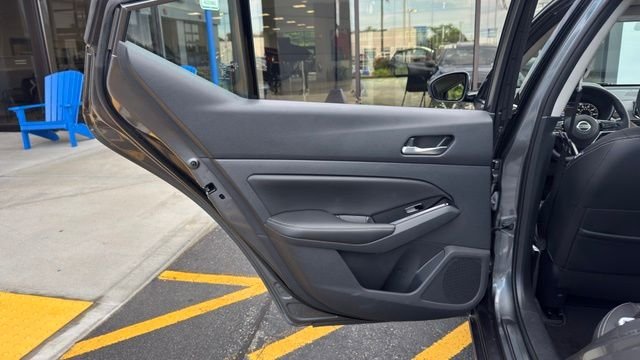 Used 2022 Gun Metallic Nissan 2.5 SL image 16