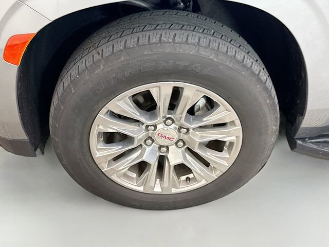 Used 2023 Sterling Metallic GMC Denali image 35
