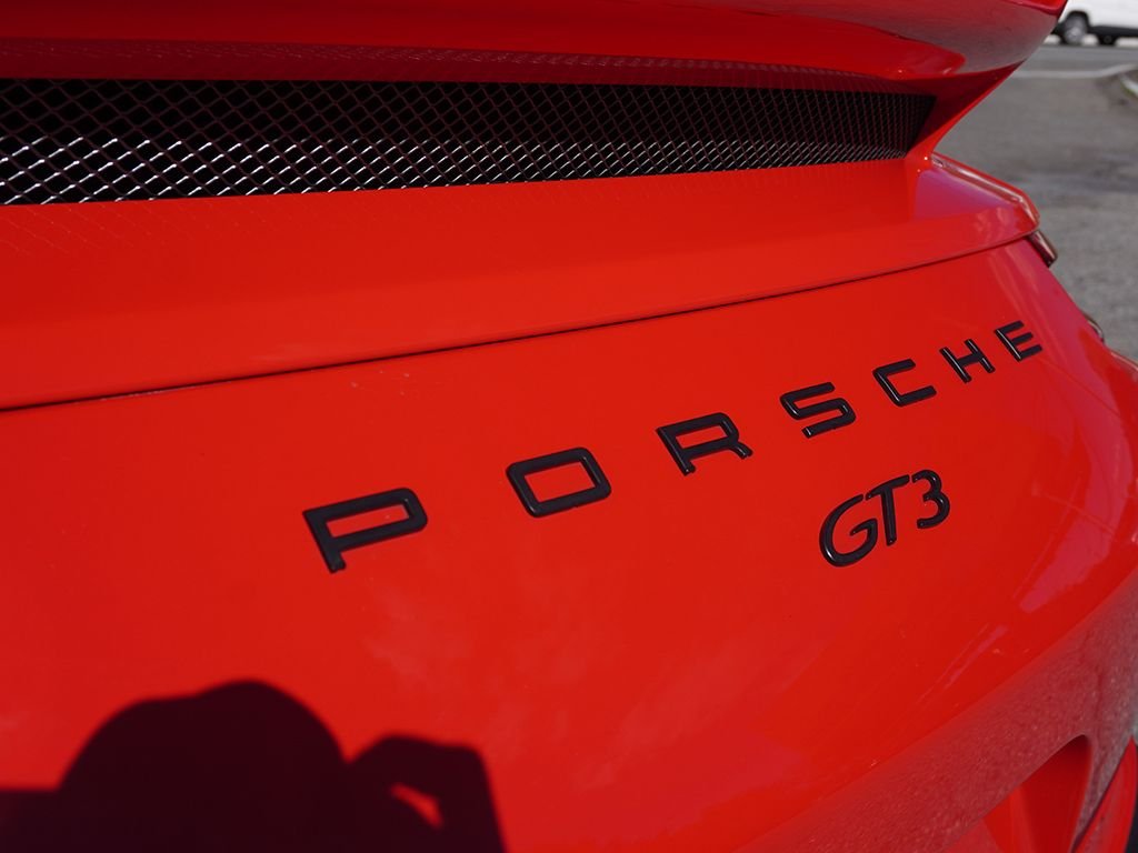 Used 2018 Red Porsche GT3 image 16