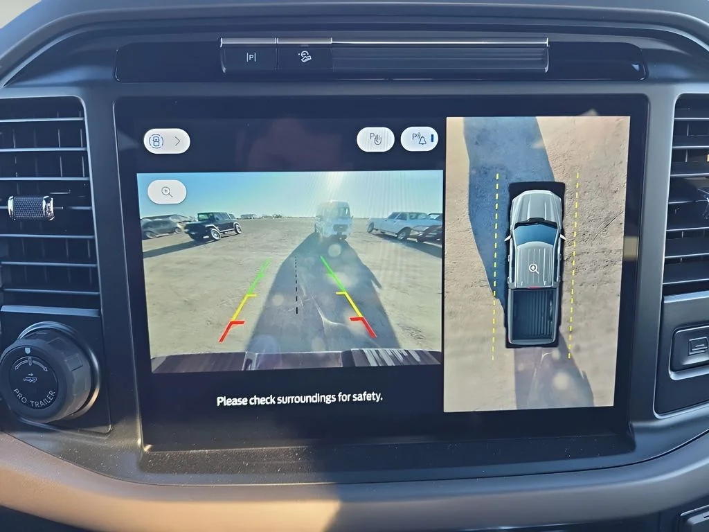 2025 Ford F-150 XLT - Photo 25
