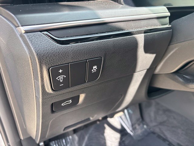 Used 2026 Wolf Gray Kia GT image 16