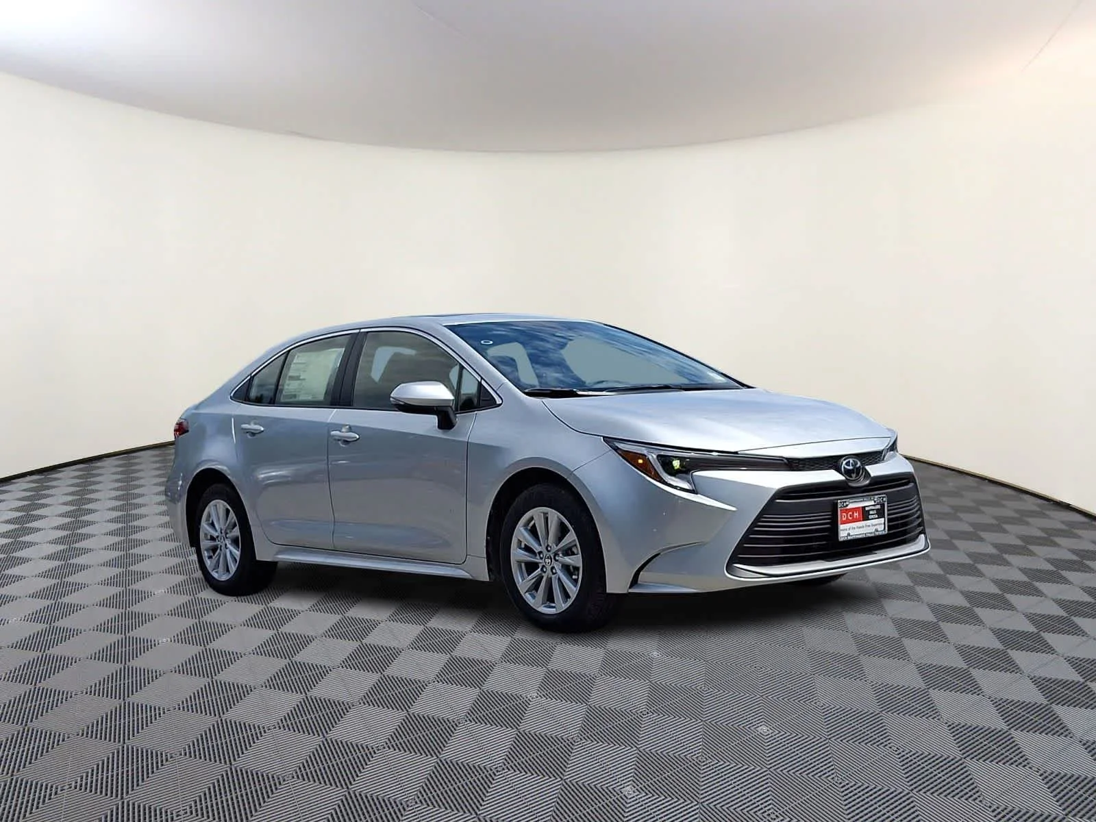 New 2026 Classic Silver Metallic Toyota  XLE image 3