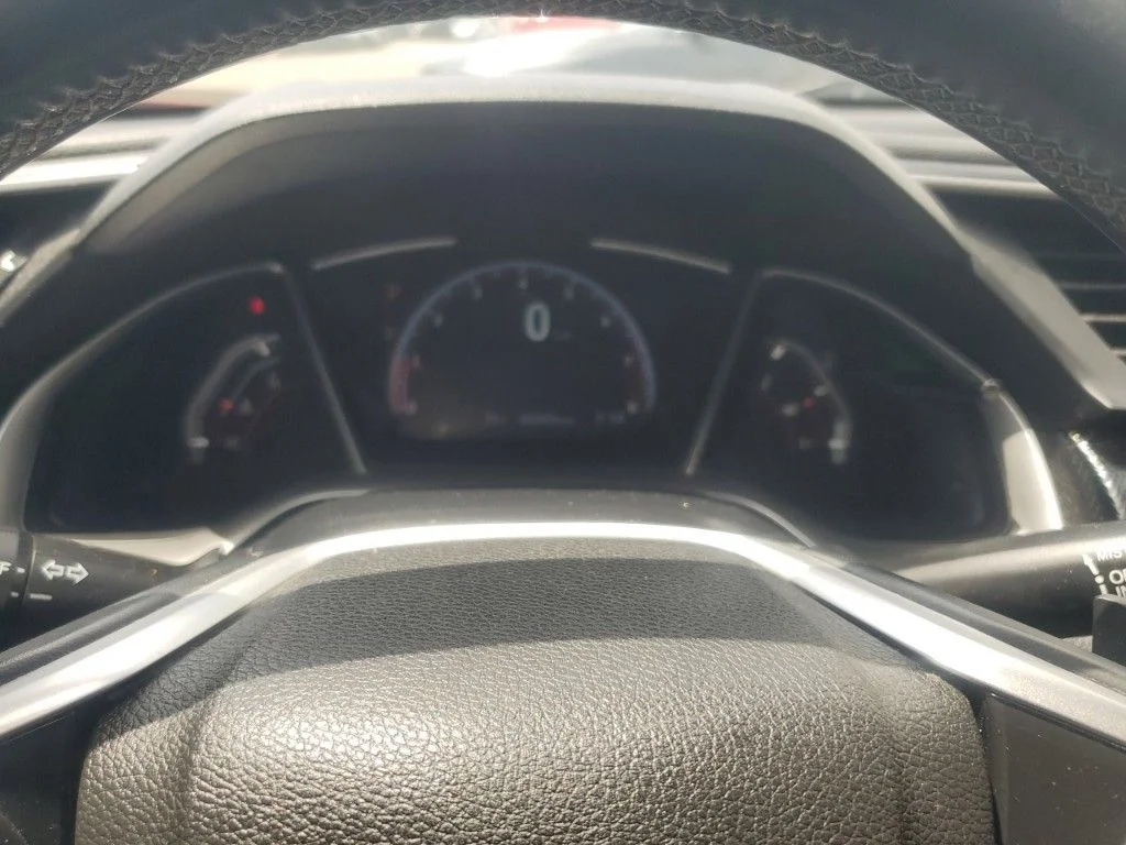 Used 2021  Honda Sport image 14