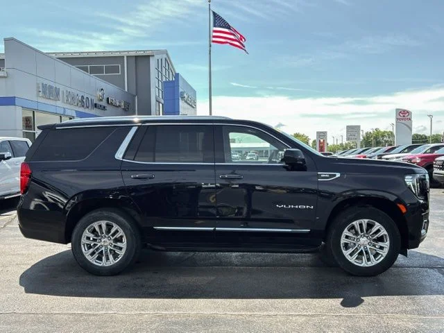 Used 2023 Blue GMC SLT image 13