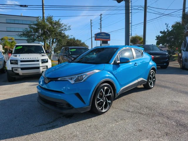 Used 2019 Blue Toyota XLE image 2