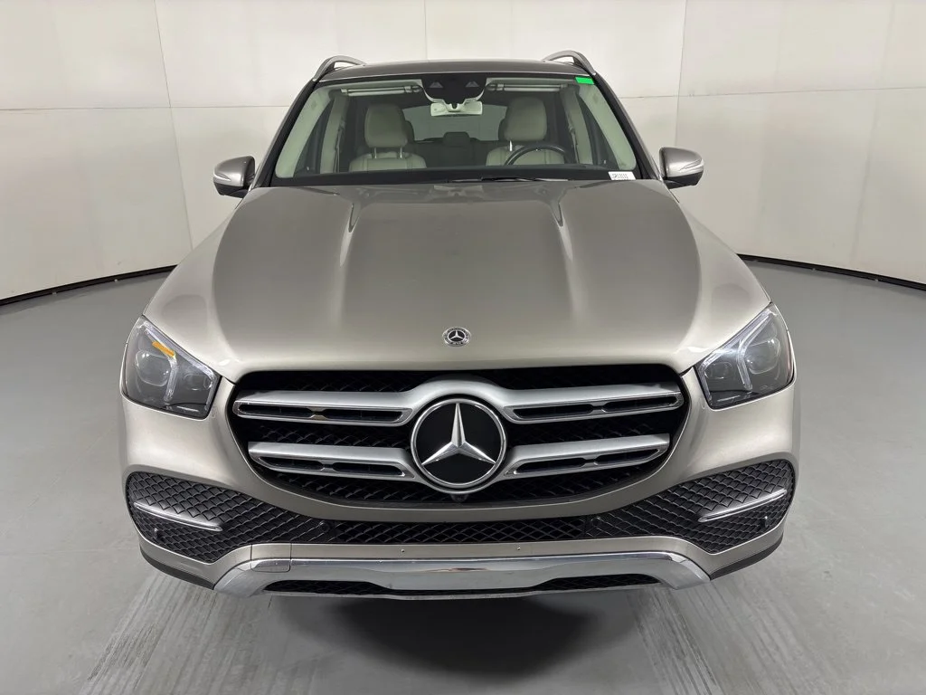 Used 2020 Silver Mercedes-Benz GLE 450 image 3
