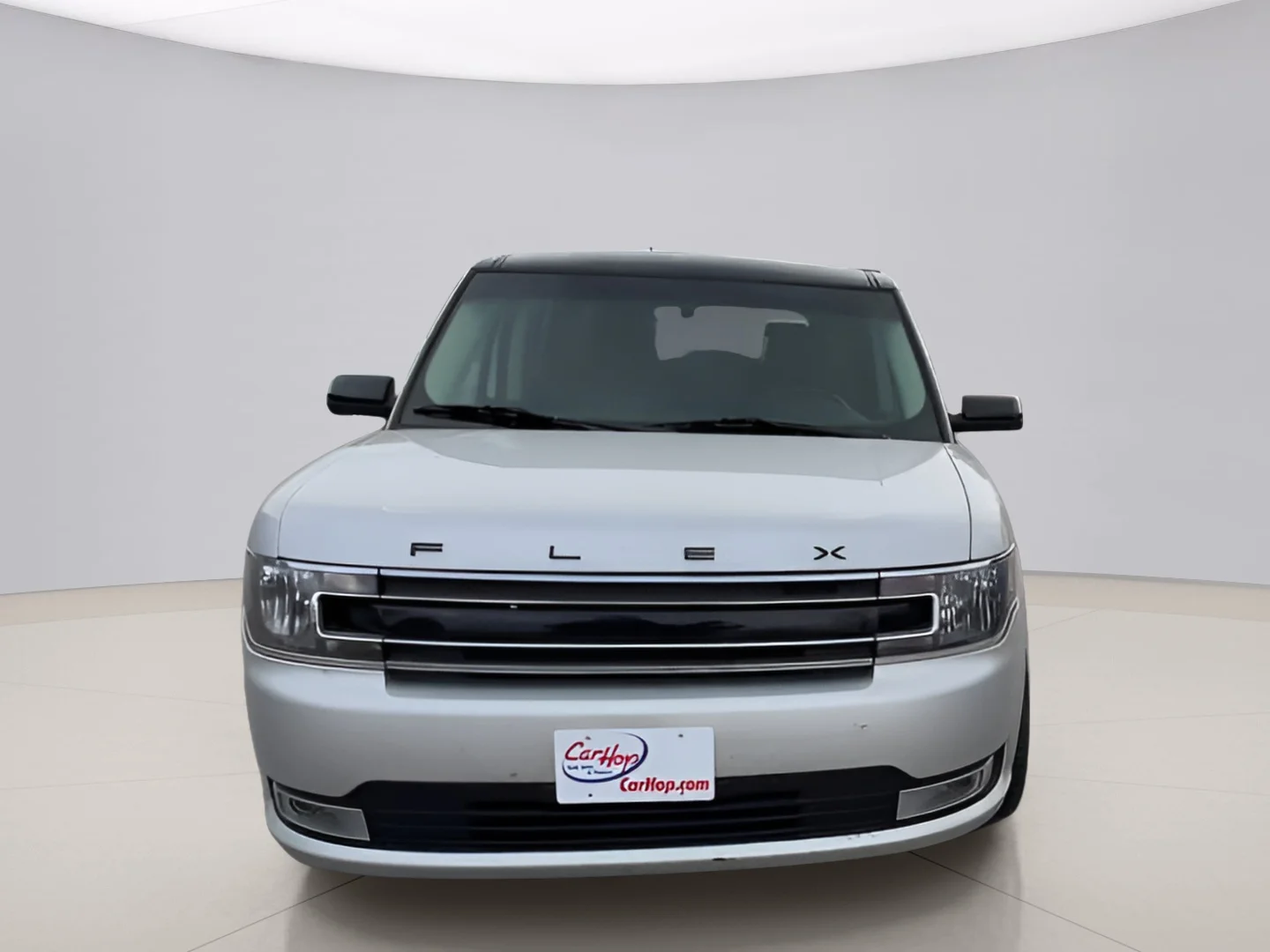 Used 2017 Silver Ford SEL FWD image 3