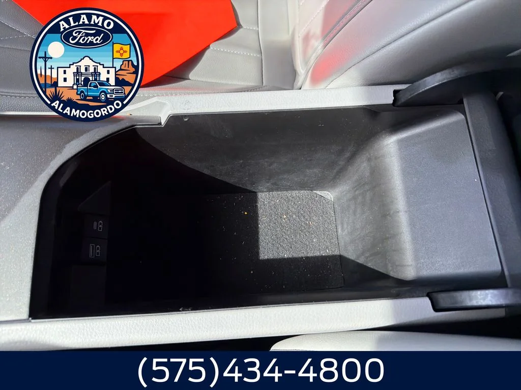 Used 2024 Ice Toyota SE image 24