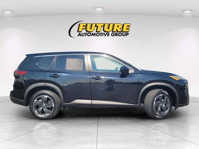 Used 2024 Black Nissan SV image 3