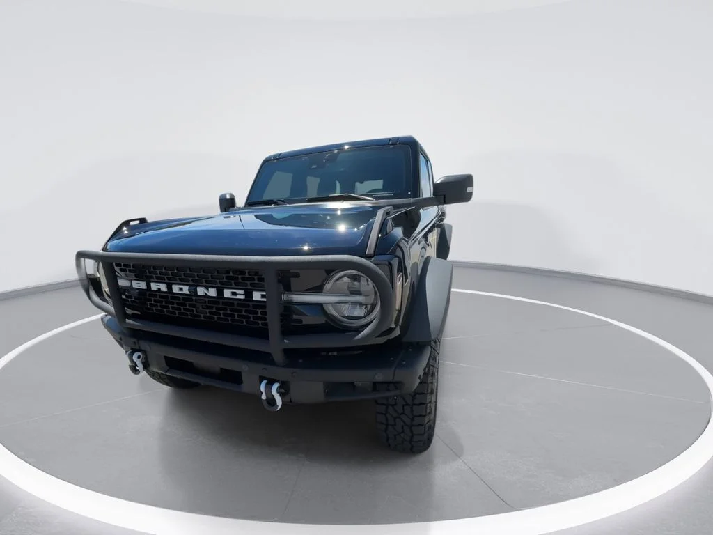 Used 2024 Black Ford Wildtrak image 3