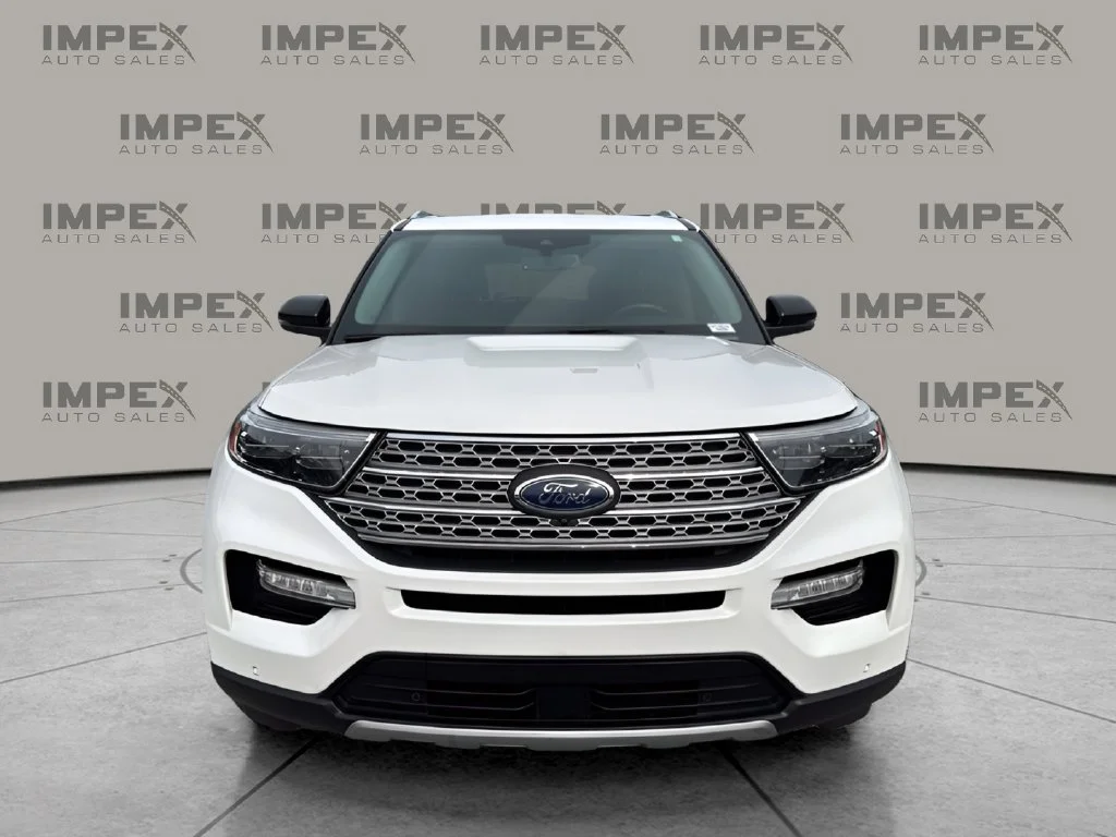 Used 2021 White Ford Limited image 8