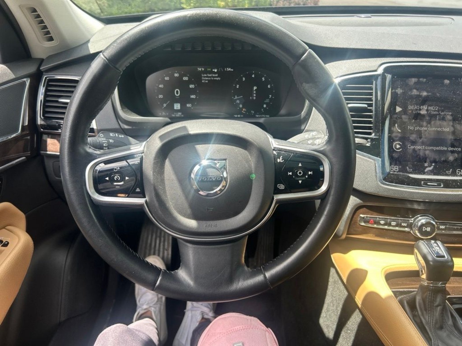 Used 2016 Onyx Black Metallic Volvo T6 Momentum image 20