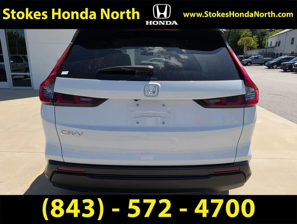 Used 2023 White Honda EX image 10