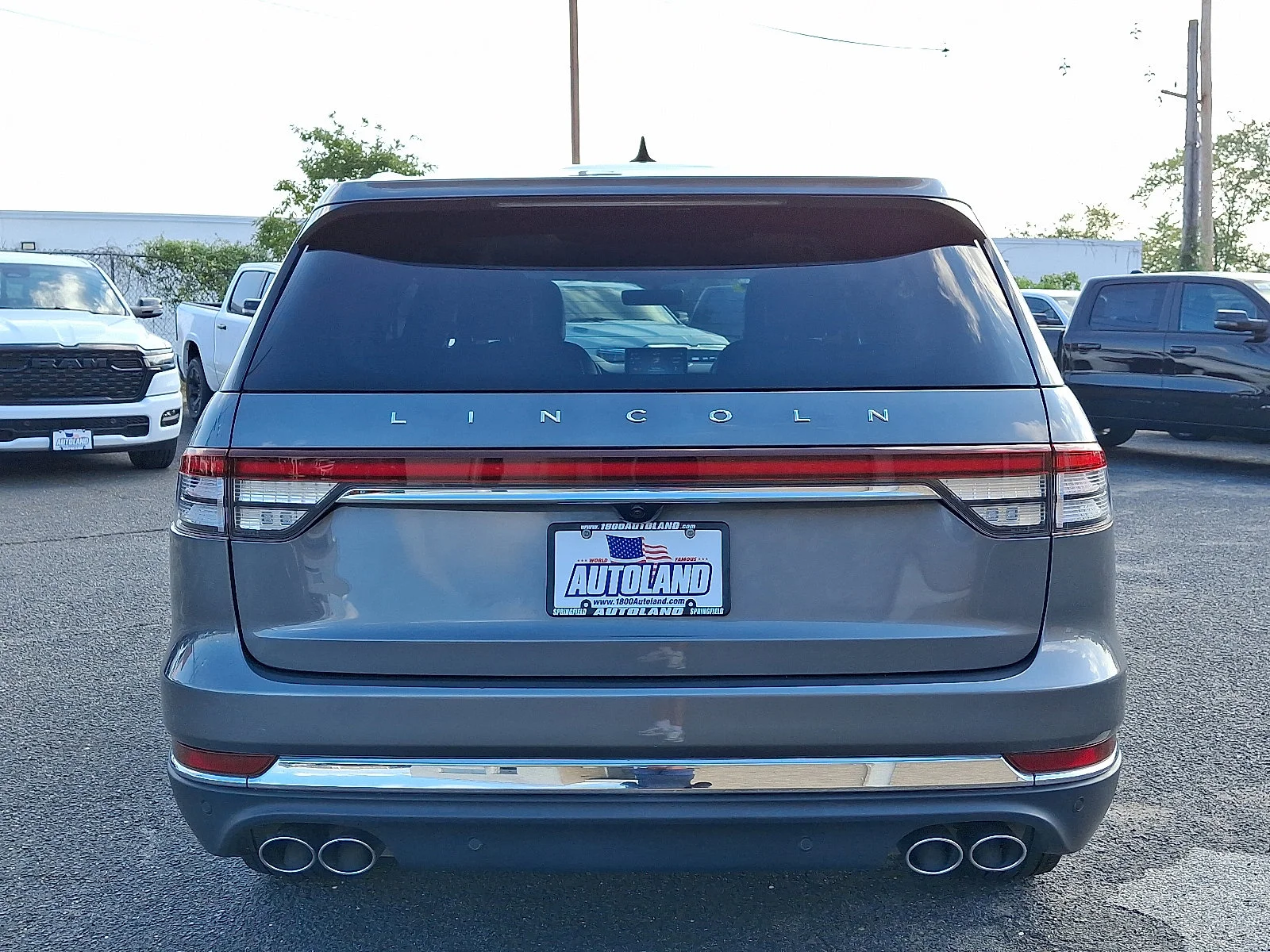 Used 2023 GRAY Lincoln Standard image 6